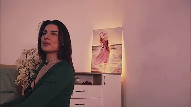 Misslullu online show from November 21, 2:52 pm