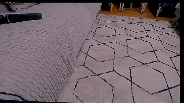 AmazingBitch online show from April 29, 7:08 pm