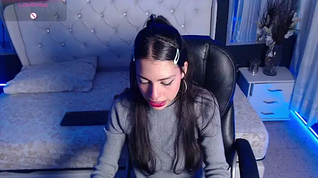 Snapshot of LiaVillalobos chatting on September 25, 12:48 pm LiaVillalobos online show from September 25, 12:48 pm