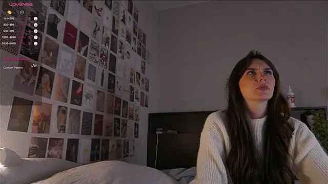 Snapshot of itssophiie chatting on October 1, 6:24 pm itssophiie online show from October 1, 6:24 pm