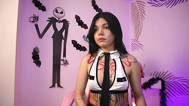 dianebleu online show from October 23, 4:18 am