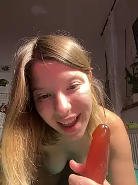 kimczii online show from October 2, 6:51 am