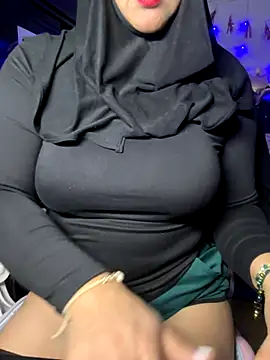 Snapshot of Jameela chatting on October 19, 11:07 pm Jameela online show from October 19, 11:07 pm