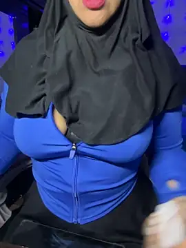 Snapshot of Jameela chatting on September 26, 3:37 am Jameela online show from September 26, 3:37 am