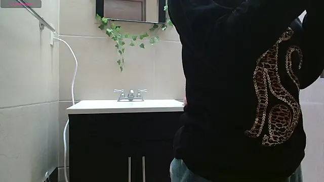 MINI Petite online show from March 26, 5:36 pm