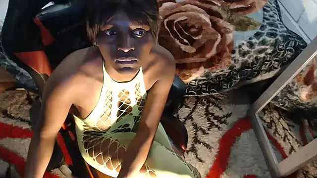 sexyjustin202 online show from September 8, 11:48 pm