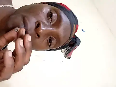 Ranny18l online show from April 11, 3:48 pm