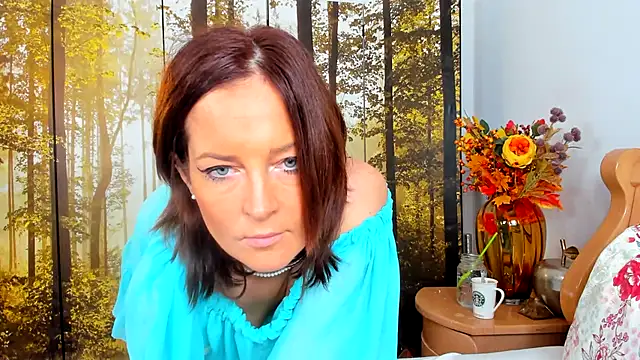 ViciousSiren online show from April 18, 5:10 am