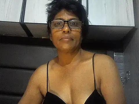 MsAttitude online show from September 10, 6:13 am