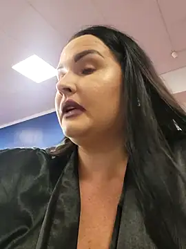 GeorgiaLerox online show from September 18, 12:15 pm