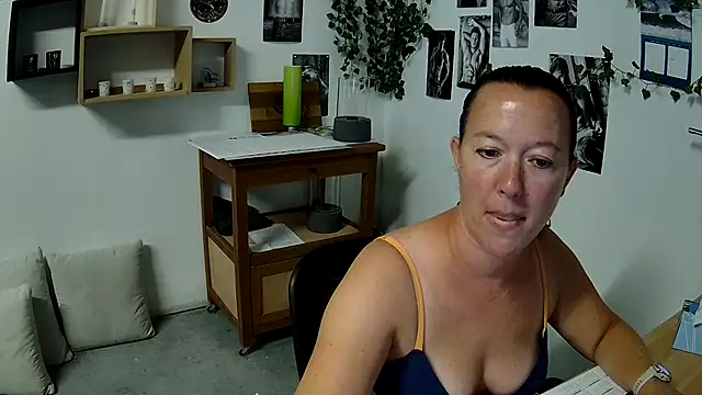 AnyaKreyxh online show from September 13, 11:18 am