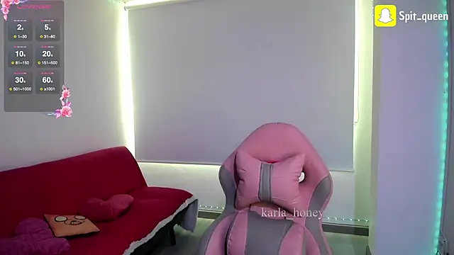 Snapshot of Spit_queen chatting on September 17, 4:16 pm Spit queen online show from September 17, 4:16 pm