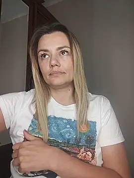 KrissSexi online show from October 28, 5:19 pm