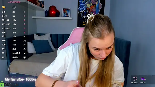 Barbie Lis online show from March 3, 12:27 am