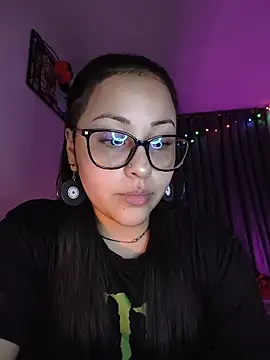 persefone core online show from April 25, 9:45 pm