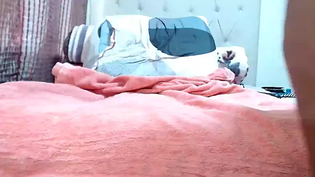 CHOCOLATEDARKBUSTYX online show from November 19, 9:42 am