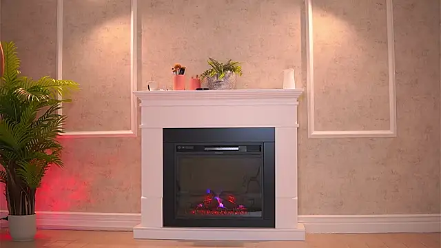 Snapshot of Abbela_White chatting on October 10, 8:30 am Abbela White online show from October 10, 8:30 am