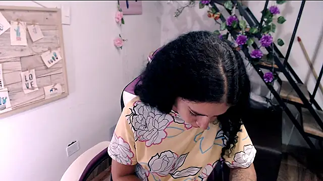 samantha baby  online show from June 2, 6:42 pm