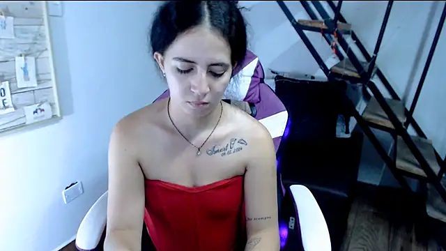 samantha baby  online show from September 10, 11:49 pm