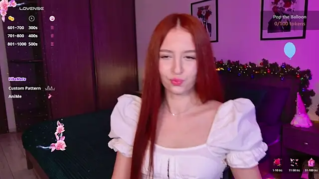 EleanorePeach online show from December 22, 11:35 am