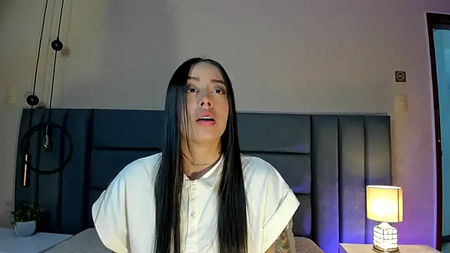 Snapshot of NoraDasilva chatting on September 25, 12:54 am NoraDasilva online show from September 25, 12:54 am