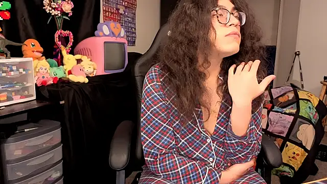 ShinyCherub online show from October 5, 3:39 pm