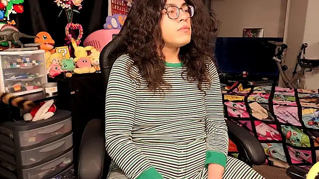 ShinyCherub online show from October 18, 2:25 am