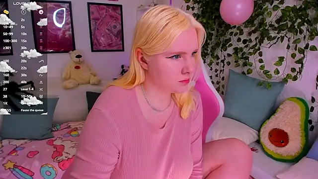 art lovee online show from February 8, 1:09 am