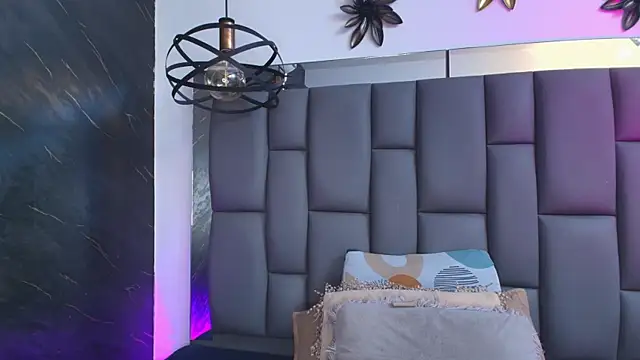  MiaBrown  online show from January 11, 6:13 pm