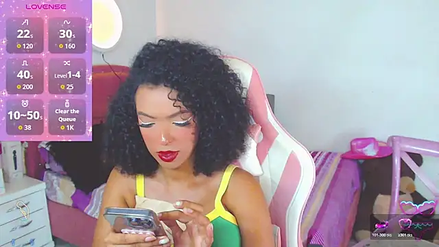 Tanedra collings online show from March 24, 3:01 am