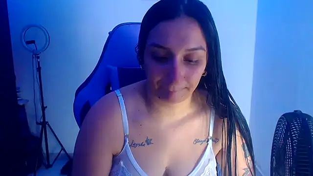 Snapshot of liz_dirty chatting on September 17, 10:41 pm liz dirty online show from September 17, 10:41 pm
