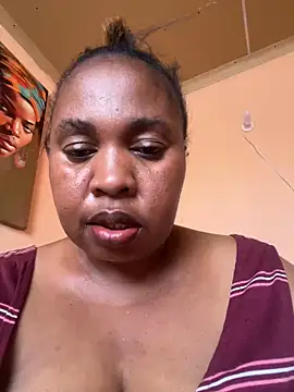 Snapshot of ZOQULUx chatting on December 2, 9:43 am ZOQULUx online show from December 2, 9:43 am