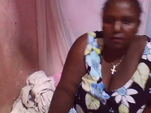 big clits online show from January 19, 3:30 pm