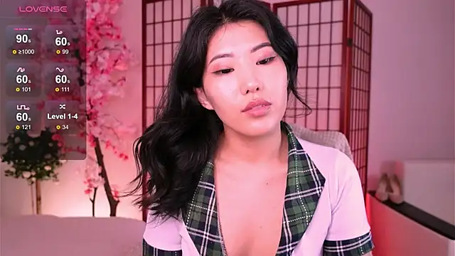 Wendy  Hills online show from September 22, 7:29 am