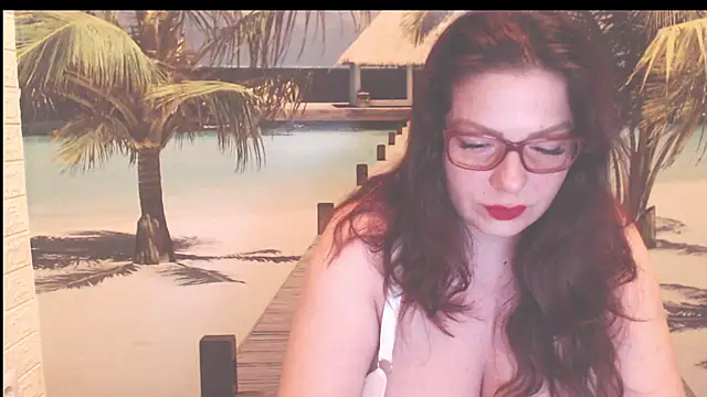 Queen  Natasha online show from April 17, 9:06 pm