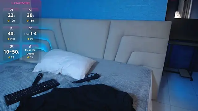 Miss Loise online show from September 19, 4:11 am