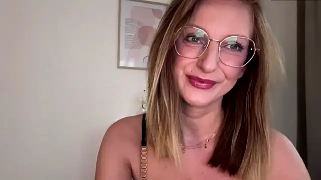 HornyJudith online show from February 4, 7:11 am