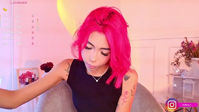 Mely-taylor online show from November 29, 6:45 pm