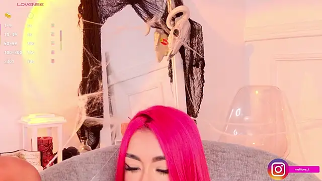 Mely-taylor online show from October 22, 10:04 pm