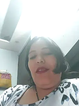 Poojabhabi101 online show from March 3, 6:08 am