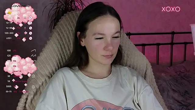 lil luna x online show from November 21, 1:24 pm