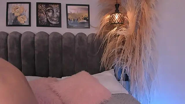 cute  cherry  online show from March 26, 8:32 pm