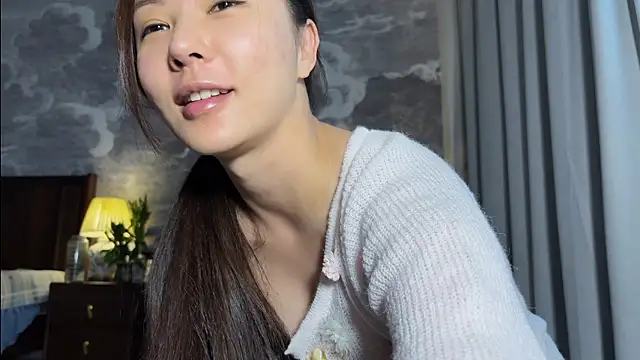 meowLili online show from June 12, 8:55 am