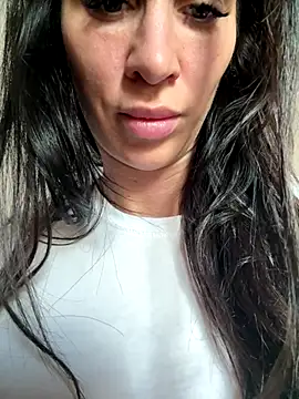 AlexiaStepahn online show from October 11, 12:30 pm