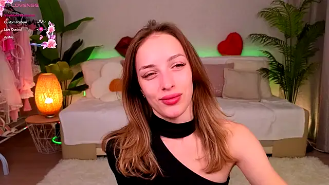 Snapshot of Lana_me chatting on September 12, 3:07 am Lana me online show from September 12, 3:07 am