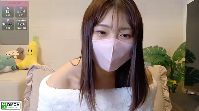 SUZU  online show from March 26, 3:03 pm