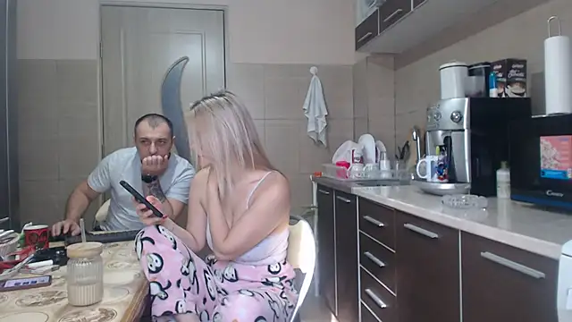 Snapshot of Tasty_Shape chatting on September 18, 7:29 am Tasty Shape online show from September 18, 7:29 am