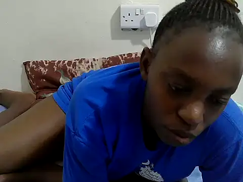 lizbela1 online show from February 2, 7:13 pm