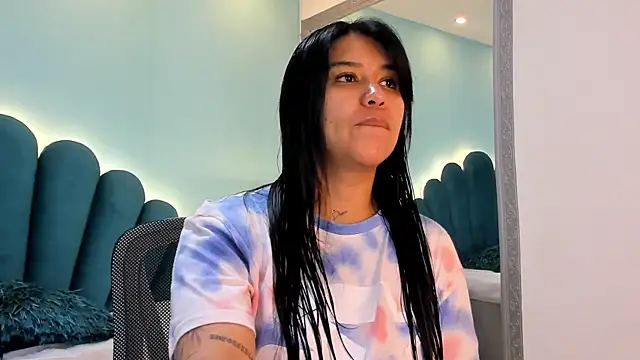 sharlott18 online show from November 17, 12:50 pm