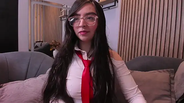 Snapshot of Eva_Macalliter chatting on October 12, 4:26 am Eva Macalliter online show from October 12, 4:26 am